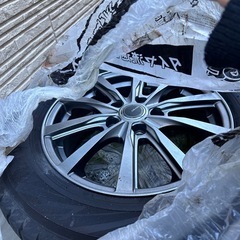 ヨコハマタイヤ、スタッドレス、ホイルGRASSの画像