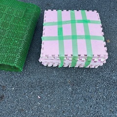 ジョイント人工芝 ツリー タイルマットの画像