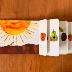 はらぺこあおむしの画像