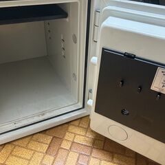 耐火金庫☆19L★★★難波にある会社まで取りに来ていただける方★★★の画像