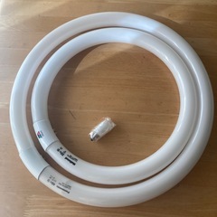 円型蛍光ランプの画像