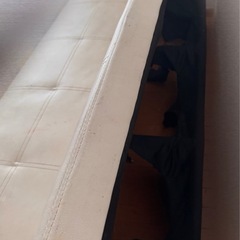 リクライニングソファベッドの画像