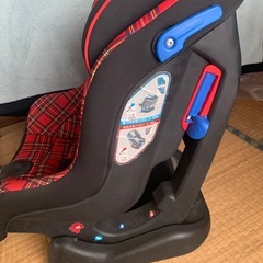 Joie チャイルドシート レッド・チェック柄の画像