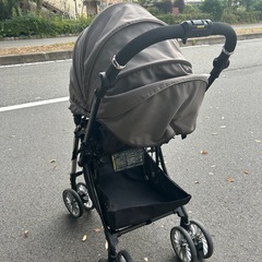 combi ベビーカー　の画像