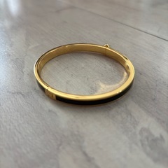 新品　KateSpade バングル　黒　の画像