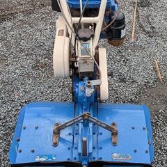 オーレック 　5馬力　ガソリンエンジン耕うん機 AR-52 ラグタイヤ　タイヤ幅せまめの画像