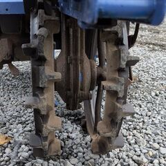 オーレック 　5馬力　ガソリンエンジン耕うん機 AR-52 ラグタイヤ　タイヤ幅せまめの画像