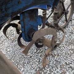 オーレック 　5馬力　ガソリンエンジン耕うん機 AR-52 ラグタイヤ　タイヤ幅せまめの画像