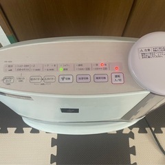 シャープ加湿セラミックファンヒーターの画像