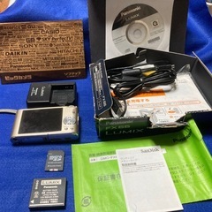 デジタルカメラ１４００万画素、完動品の画像