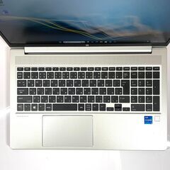 ★美品★ 2022年製 第11世代i5 SSD512GB メモリ16GB QQ6の画像