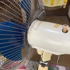National レトロ扇風機の画像