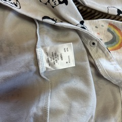 ロンパースの画像