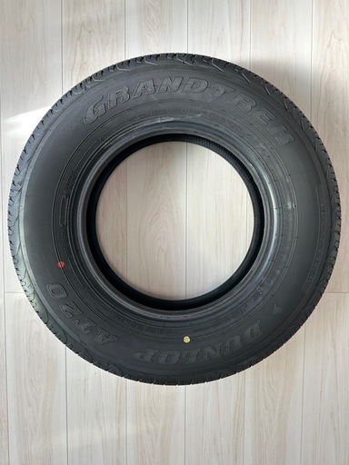 ジムニーシエラ新車外しタイヤ4本　195/80R15