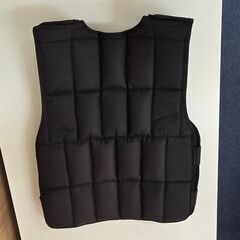家トレの相棒！ ウエイトベスト 最大3.57kの負荷の画像