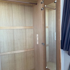 洋服タンスの画像