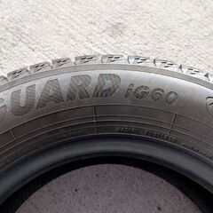 185-70-14　アイスガードiG60  21年製　8分目以上の画像