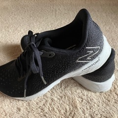 ニューバランス ウォーキングシューズ ランニングシューズの画像