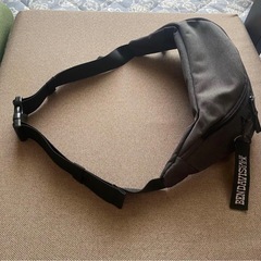 ボディバッグの画像