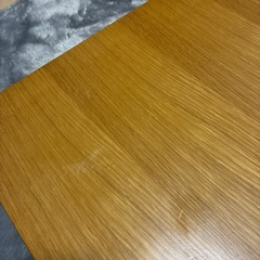 LOWYAの4人掛けダイニングテーブル　ダイニングセットの画像