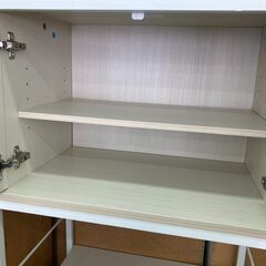 【リユ-スのサカイ広島石内店】ジモティ割！2枚扉食器棚/クリ-ニング済み/HG-8197/広島市 家具　佐伯区 家具　南区 家具　西区 家具　東区 家具　中区 家具　安佐南区 家具　安佐北区 家具　安芸区 家具　府中町 家具　海田町 家具　熊野町 家具　坂町 家具　廿日市市 家具の画像