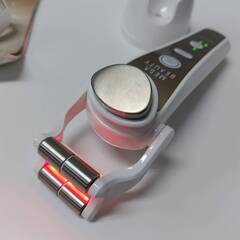 【良品】ナリス MEGA BEAUTY/充電式美顔器の画像