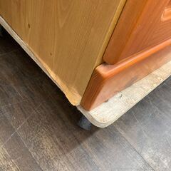 【リユ-スのサカイ広島石内店】ジモティ割！2枚扉食器棚/クリ-ニング済み/HG-9198/広島市 家具　佐伯区 家具　南区 家具　西区 家具　東区 家具　中区 家具　安佐南区 家具　安佐北区 家具　安芸区 家具　府中町 家具　海田町 家具　熊野町 家具　坂町 家具　廿日市市 家具の画像