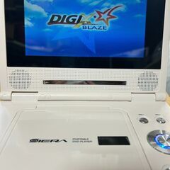 【B457】充電式/電池内蔵ポータブルDVDプレイヤー/PDVD-826/リモコンあり/車内/DVD視聴/ホワイト/の画像