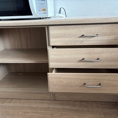 キッチン収納　レンジ台の画像