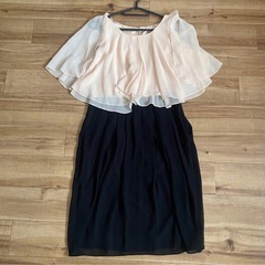 パーティードレス