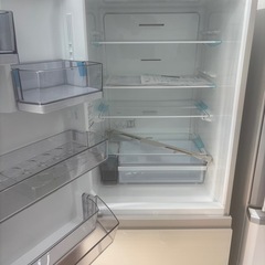 2024年製⭐︎ TOSHIBA 東芝 GR-V36SVL 3ドア冷蔵庫 356L 自動製氷！ 大田区品川区川崎区など配送設置無料⭐︎の画像