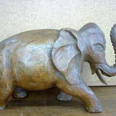 ☆木彫り 象の置物 ゾウ オブジェ 全長487mm 奥行227mm 高さ315mm 重さ約6.7Kg アジアゾウ アフリカゾウ 民芸品 札幌市 豊平区 平岸店の画像