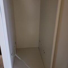 配達可!!4人用シンプル2段型スチールロッカー　鍵なしの画像