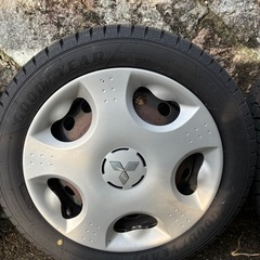 スタッドレスタイヤ　アイミーブの方必見　　ワンシーズン（３ヶ月）使用　状態良の画像