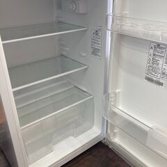 【リユ-スのサカイ広島石内店】ジモティ割！/2ドア冷蔵庫/ハイセンス/2018年製/クリ-ニング済み/HG-8200/広島市 冷蔵庫　佐伯区 冷蔵庫　南区 冷蔵庫　西区 冷蔵庫　東区 冷蔵庫　中区 冷蔵庫　安佐南区 冷蔵庫　安佐北区 冷蔵庫　安芸区 冷蔵庫　府中町 冷蔵庫　海田町 冷蔵庫　熊野町 冷蔵庫　坂町 冷蔵庫　廿日市市 冷蔵庫の画像
