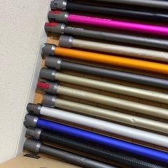 Dyson スティッククリーナー本体と付属品セットの画像