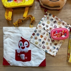 【美品】アンパンマン　リュック　手提げ　巾着　枕　ブランケット　弁当箱　保育園の画像
