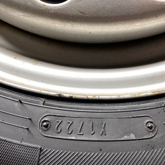 溝たっぷり　155/65R13 軽自動車　冬タイヤ　スタッドレスの画像