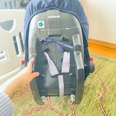 チャイルドシート　　　お引き渡し先決定しましたの画像
