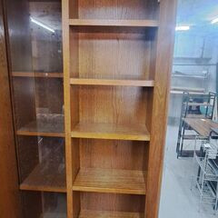 【リサイクルショップどりーむ天保山店】NO.4952　スライド式棚　写真参照🎵　ガラス扉　オススメ🎵の画像