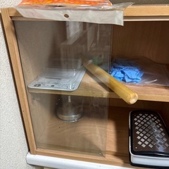 棚　ガラス扉ありの画像