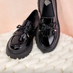 【新品未使用】SHEIN ローファー 24cmの画像