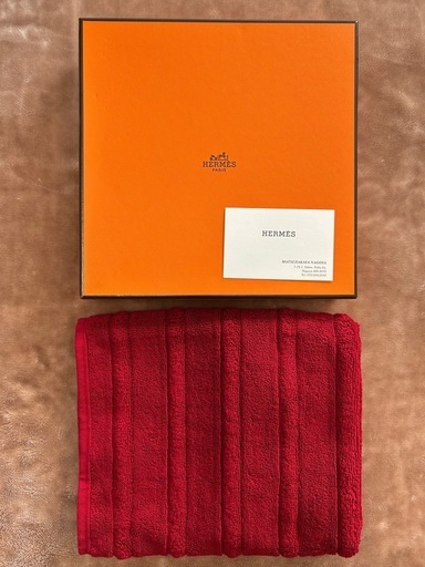 HERMES フェイスタオル レッド HERMES エルメス □種類 フェイスタオル □関連 バス用品 □カラー red