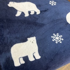 紺、熊柄、カーペットラグ200✖️240の画像