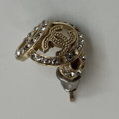 ＣＨＡＮＥＬ　ピアス　ココマーク　ラインストーン　片方のみ　15Bの画像