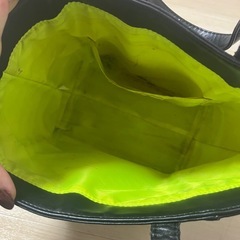 Rady バックの画像