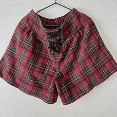 👧130cmキムラタン*n.o.u.sのペプラムトップス&イオンの赤チェックキュロットパンツ&イオンのオーガニックコットンスパッツ3点set!!美品の画像