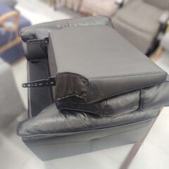 複数在庫あり! 1人掛けソファ 幅105cm×奥行97cm×高さ91cm 黒/ブラック 1Pソファ 状態良好 ソファ 革製 パーソナルチェア ② 苫小牧西店の画像