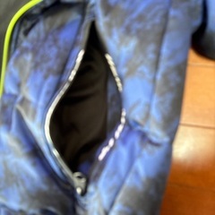 K2 ダウンジャケット 青黒マーブルの画像