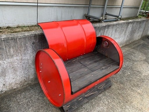 ドラム缶ベンチ
